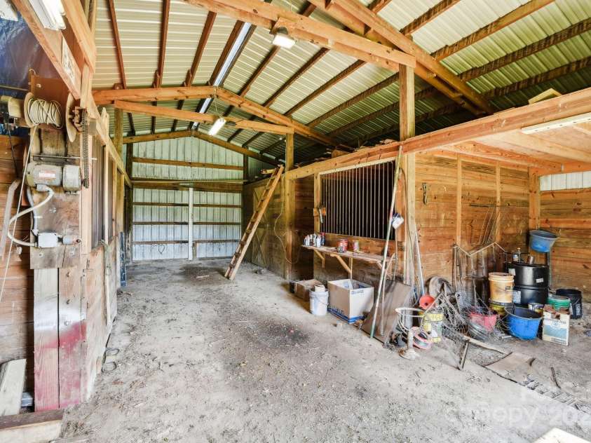 2281 Bearwallow Road, Edneyville, NC 28792.  MLS# CAR4234410, YatesRealty ID 25021. 