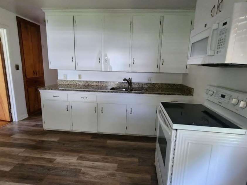 5921 Princeton Avenue, Kannapolis, NC 28081.  MLS# CAR4381628, YatesRealty ID 25021. 