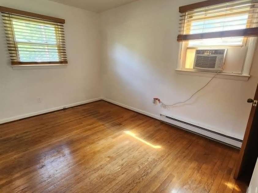 5921 Princeton Avenue, Kannapolis, NC 28081.  MLS# CAR4381628, YatesRealty ID 25021. 