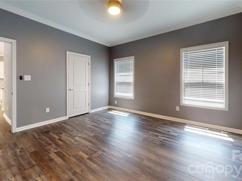 2 Watsell Drive, Leicester, NC 28748.  MLS# CAR4384323, YatesRealty ID 25022. 