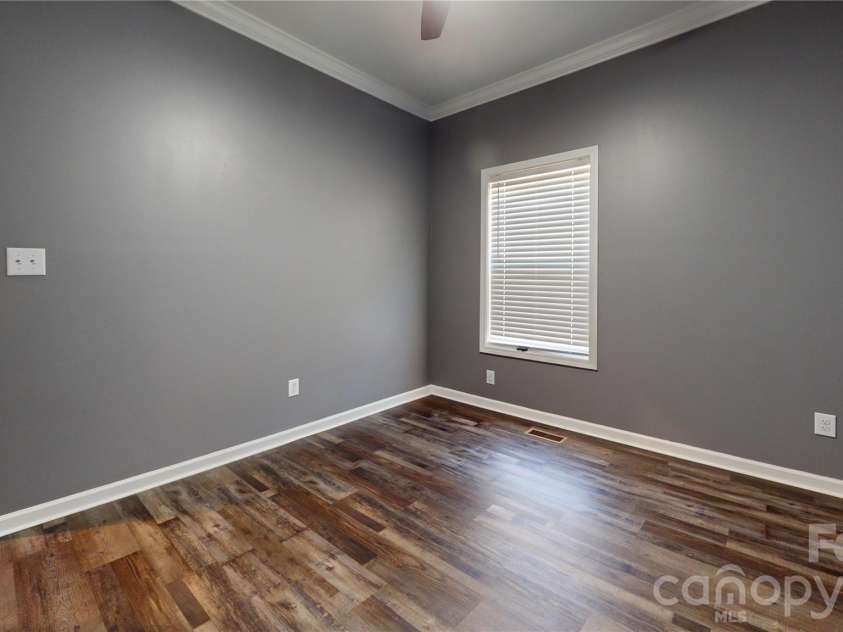 2 Watsell Drive, Leicester, NC 28748.  MLS# CAR4384323, YatesRealty ID 25022. 