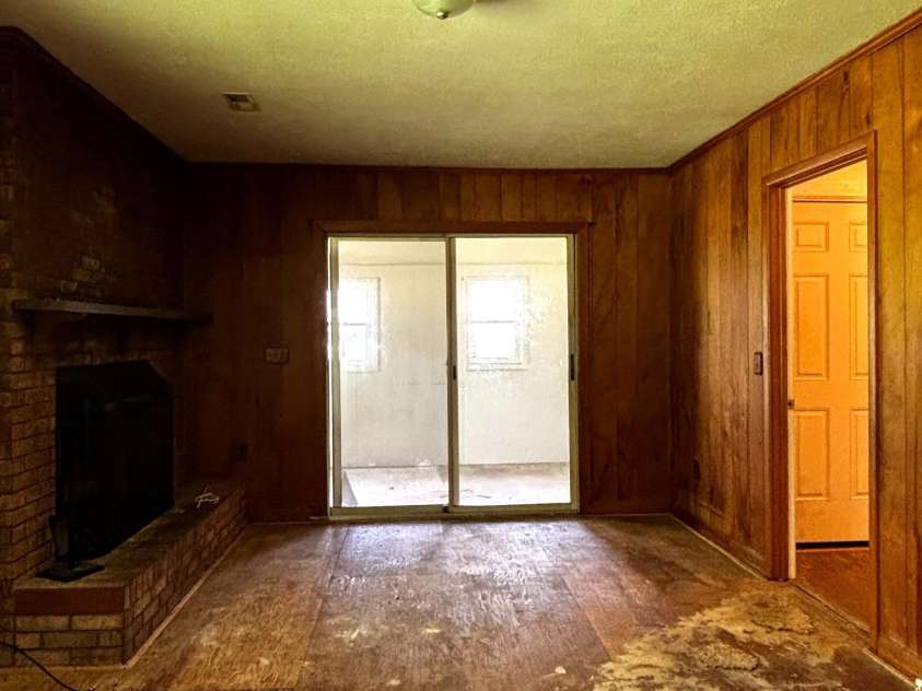 404 Sycamore Road, Salisbury, NC 28147.  MLS# CAR4277871, YatesRealty ID 25022. 