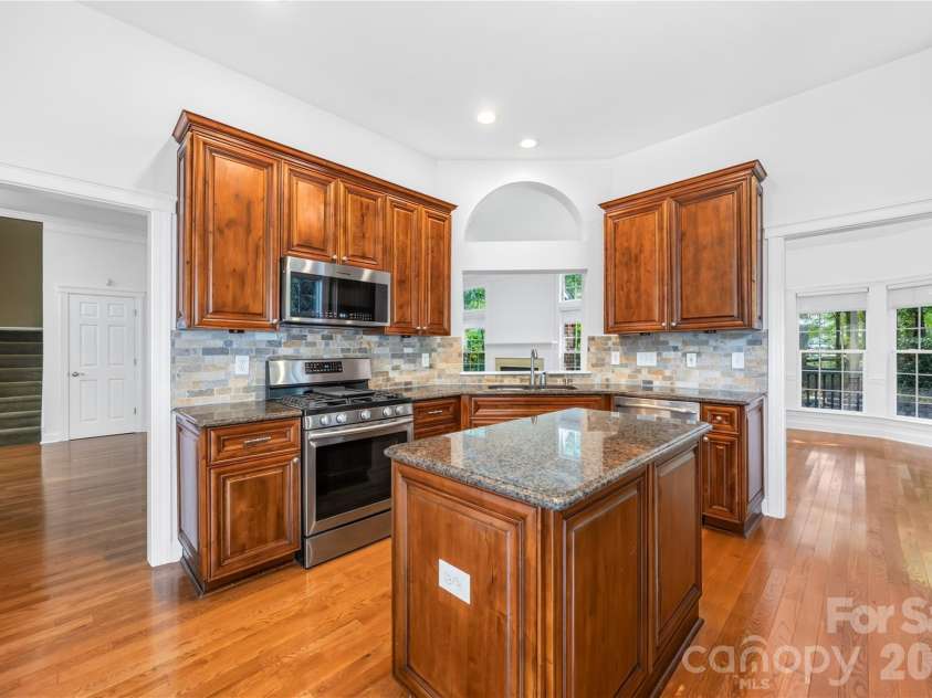 9325 Brown Gelly Drive, Huntersville, NC 28078.  MLS# CAR4340317, YatesRealty ID 25023. 