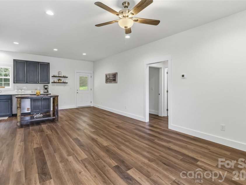 113-B Brookwood Street, Chester, SC 29706.  MLS# CAR4375468, YatesRealty ID 25024. 