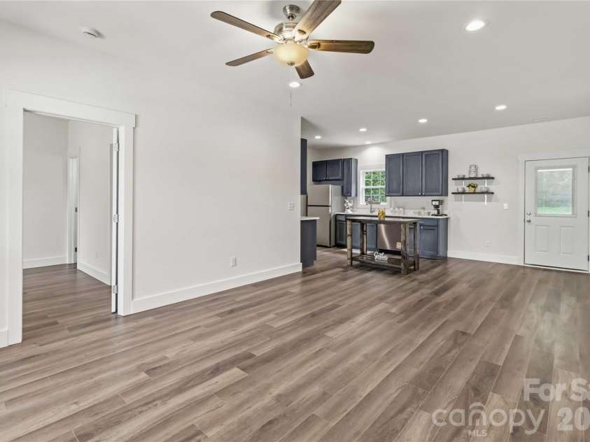 113-B Brookwood Street, Chester, SC 29706.  MLS# CAR4375468, YatesRealty ID 25024. 