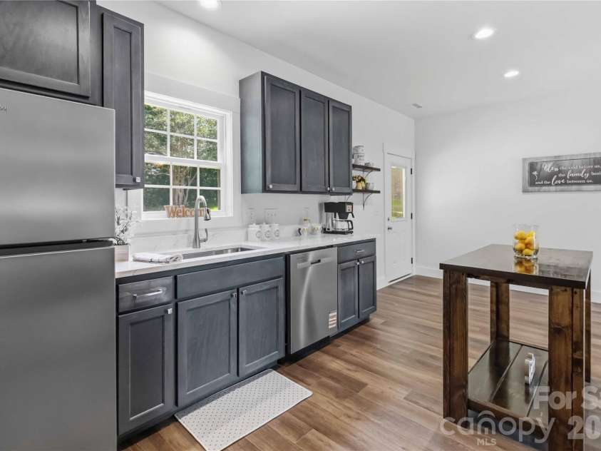 113-B Brookwood Street, Chester, SC 29706.  MLS# CAR4375468, YatesRealty ID 25024. 