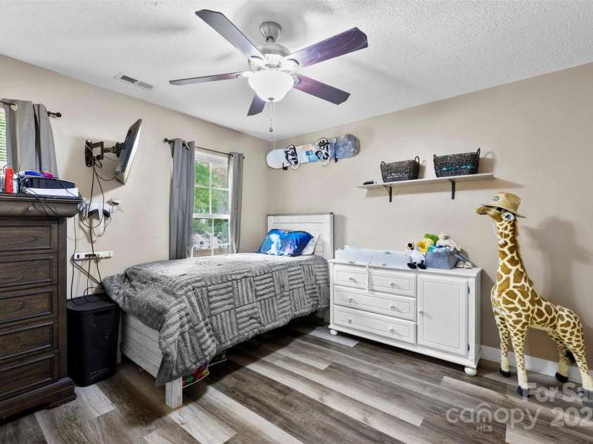 641 Saratoga Drive, Clover, SC 29710.  MLS# CAR4260686, YatesRealty ID 25024. 