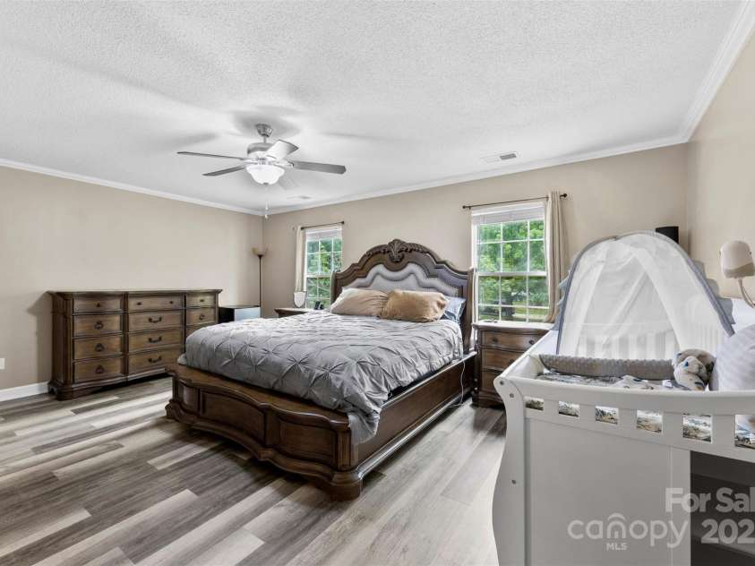 641 Saratoga Drive, Clover, SC 29710.  MLS# CAR4260686, YatesRealty ID 25024. 