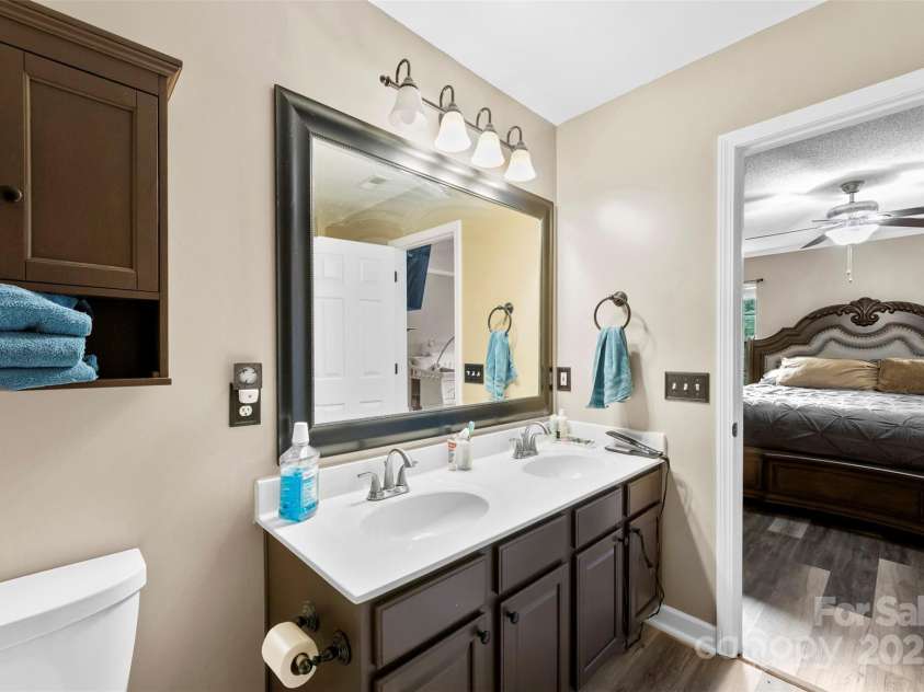 641 Saratoga Drive, Clover, SC 29710.  MLS# CAR4260686, YatesRealty ID 25024. 