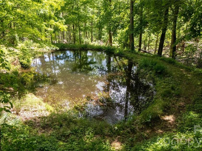 8 Westward Way, Bakersville, NC 28705.  MLS# CAR4384031, YatesRealty ID 25026. 