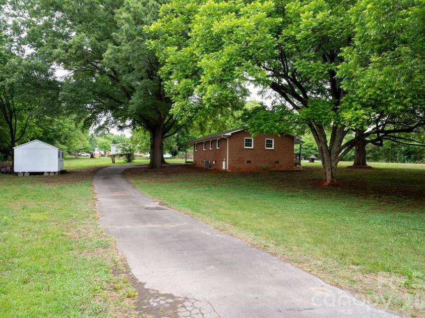 360 Trexler Loop, Salisbury, NC 28144.  MLS# CAR4337473, YatesRealty ID 25027. 