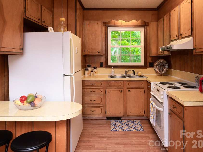 360 Trexler Loop, Salisbury, NC 28144.  MLS# CAR4337473, YatesRealty ID 25027. 