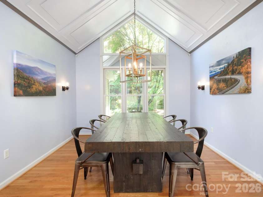 30 Cherokee Trail, Fletcher, NC 28732.  MLS# CAR4381423, YatesRealty ID 25028. 