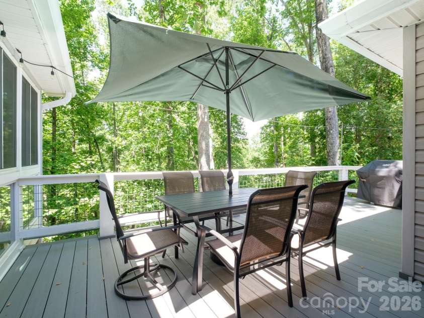 30 Cherokee Trail, Fletcher, NC 28732.  MLS# CAR4381423, YatesRealty ID 25028. 