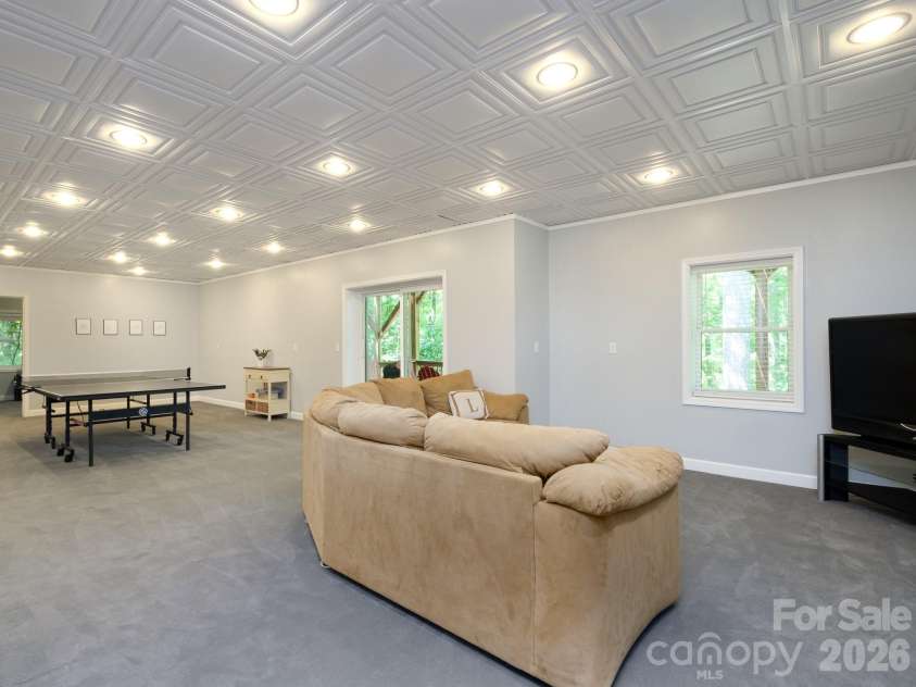 30 Cherokee Trail, Fletcher, NC 28732.  MLS# CAR4381423, YatesRealty ID 25028. 