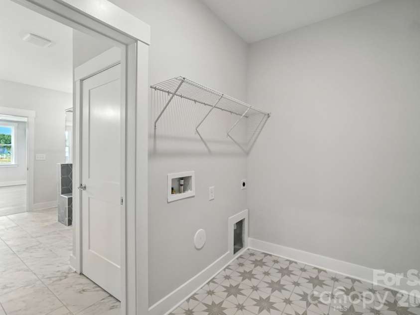 2007 Mantle Ridge Drive, Indian Trail, NC 28079.  MLS# CAR4247413, YatesRealty ID 25029. 