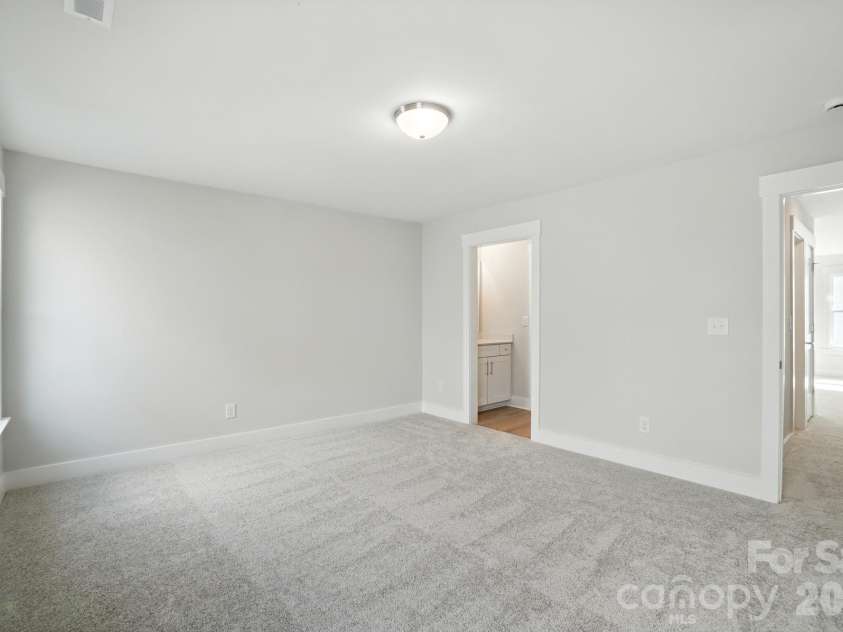 2007 Mantle Ridge Drive, Indian Trail, NC 28079.  MLS# CAR4247413, YatesRealty ID 25029. 