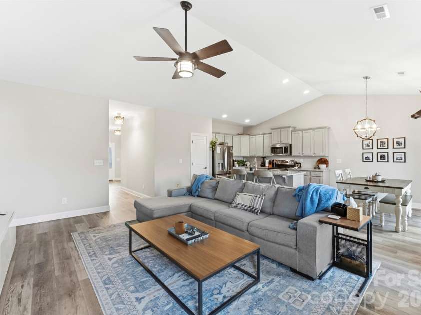 248 Pinnacle Crossing, Shelby, NC 28152.  MLS# CAR4345640, YatesRealty ID 2503. 