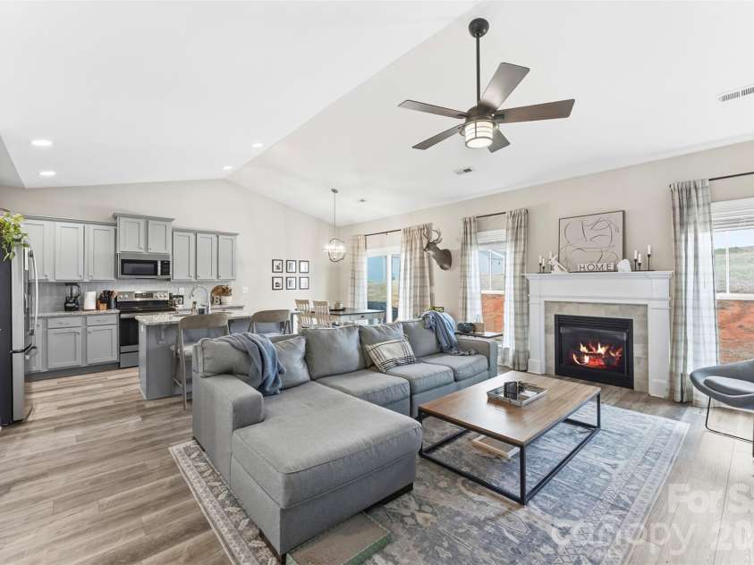 248 Pinnacle Crossing, Shelby, NC 28152.  MLS# CAR4345640, YatesRealty ID 2503. 