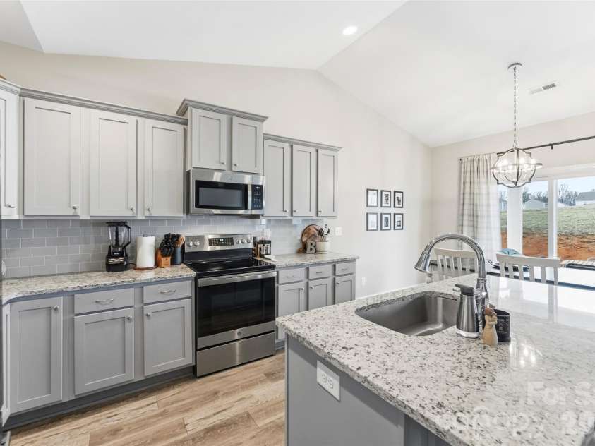 248 Pinnacle Crossing, Shelby, NC 28152.  MLS# CAR4345640, YatesRealty ID 2503. 
