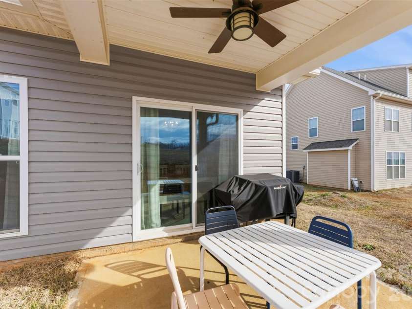 248 Pinnacle Crossing, Shelby, NC 28152.  MLS# CAR4345640, YatesRealty ID 2503. 