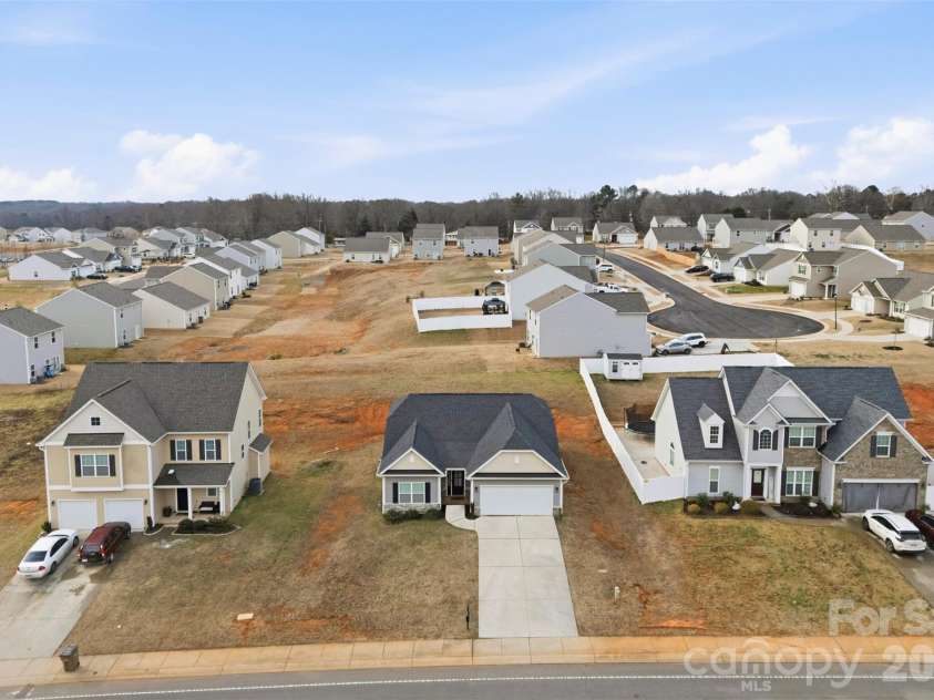 248 Pinnacle Crossing, Shelby, NC 28152.  MLS# CAR4345640, YatesRealty ID 2503. 