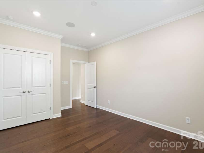 2017 Saxon Place, Fort Mill, SC 29715.  MLS# CAR4374406, YatesRealty ID 25032. 