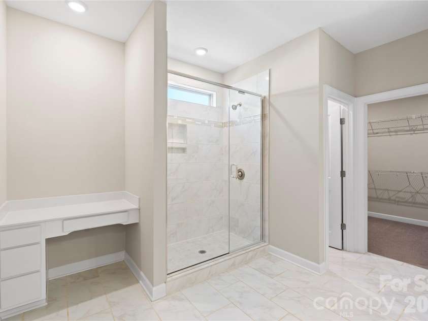 2017 Saxon Place, Fort Mill, SC 29715.  MLS# CAR4374406, YatesRealty ID 25032. 