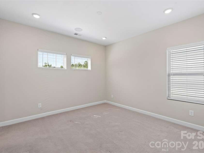 2017 Saxon Place, Fort Mill, SC 29715.  MLS# CAR4374406, YatesRealty ID 25032. 