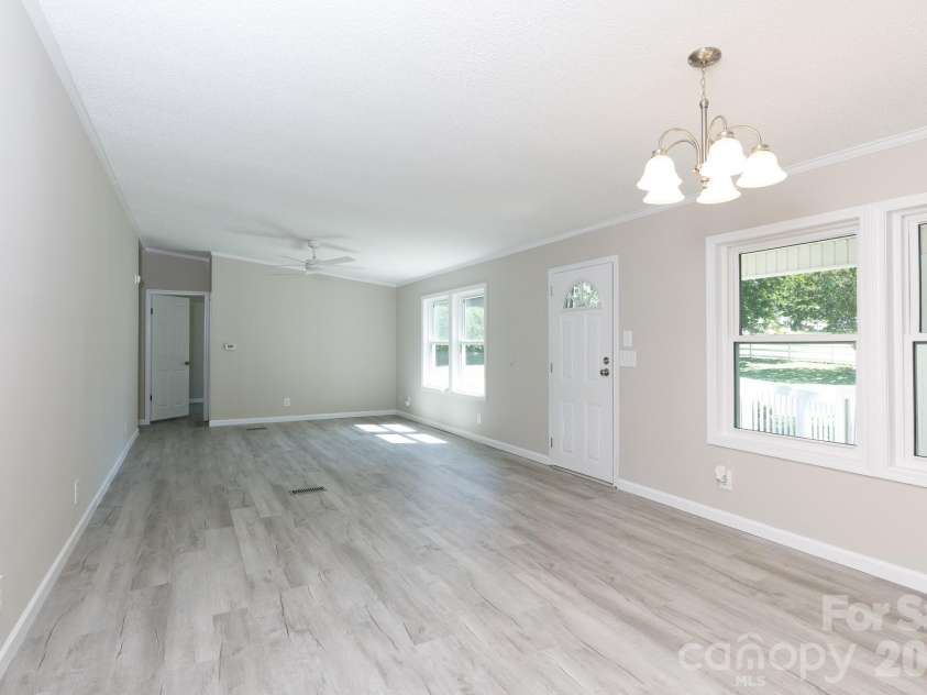 2967 Starnes Drive, Rock Hill, SC 29730.  MLS# CAR4384838, YatesRealty ID 25033. 