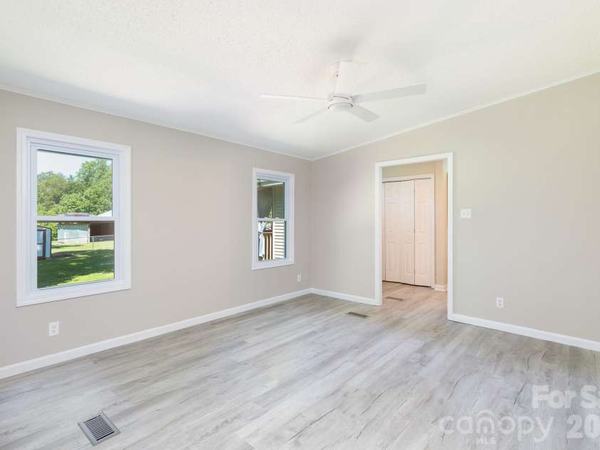 2967 Starnes Drive, Rock Hill, SC 29730.  MLS# CAR4384838, YatesRealty ID 25033. 