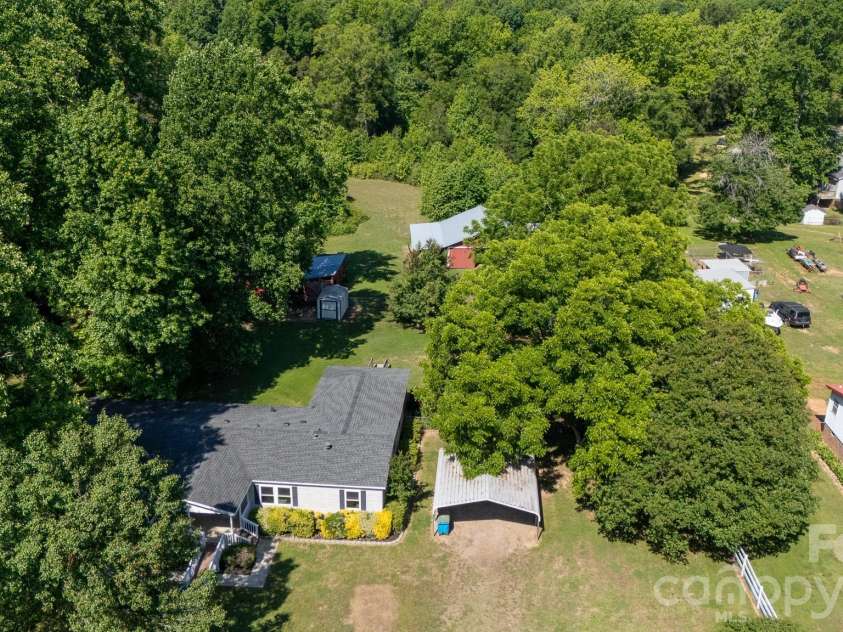 2967 Starnes Drive, Rock Hill, SC 29730.  MLS# CAR4384838, YatesRealty ID 25033. 