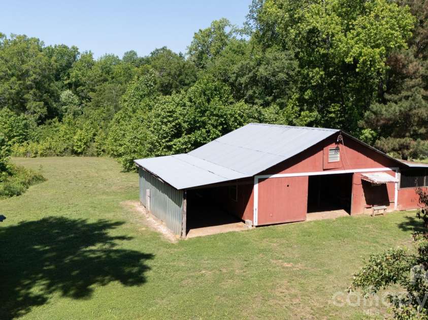 2967 Starnes Drive, Rock Hill, SC 29730.  MLS# CAR4384838, YatesRealty ID 25033. 