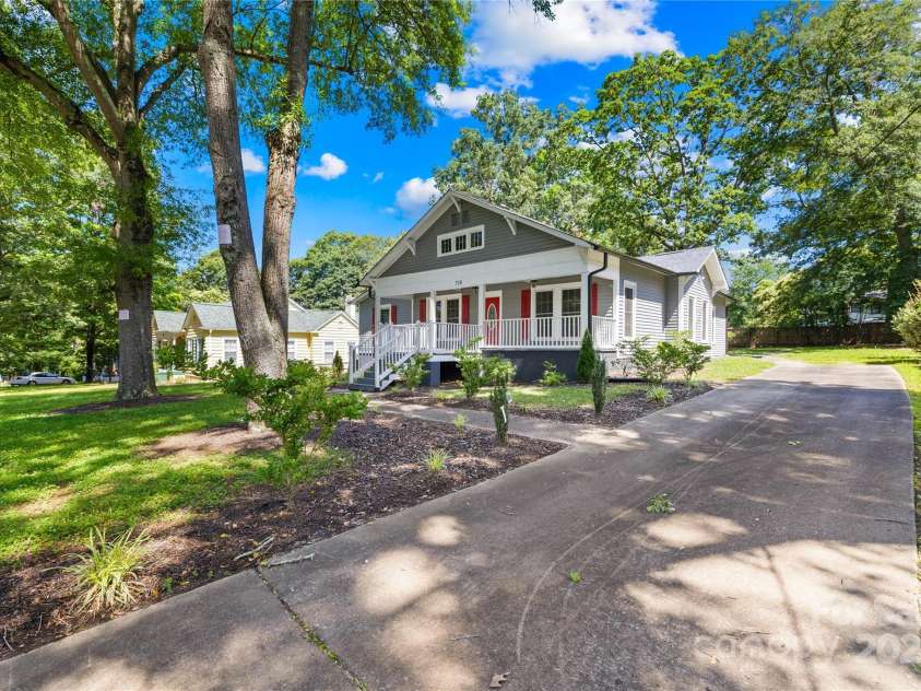716 Graham Street, Shelby, NC 28150.  MLS# CAR4271654, YatesRealty ID 25033. 