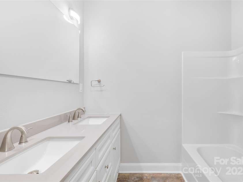 716 Graham Street, Shelby, NC 28150.  MLS# CAR4271654, YatesRealty ID 25033. 