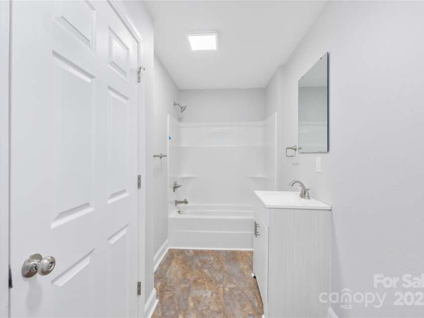 716 Graham Street, Shelby, NC 28150.  MLS# CAR4271654, YatesRealty ID 25033. 