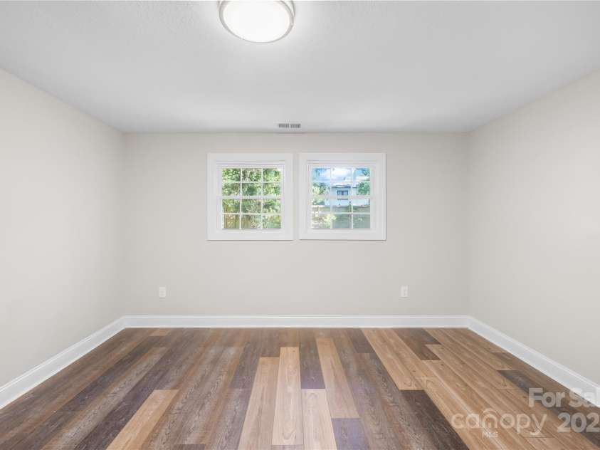 716 Graham Street, Shelby, NC 28150.  MLS# CAR4271654, YatesRealty ID 25033. 