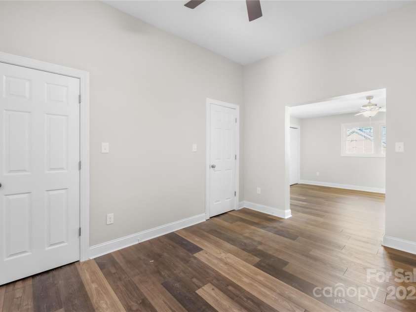 716 Graham Street, Shelby, NC 28150.  MLS# CAR4271654, YatesRealty ID 25033. 