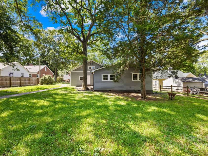 716 Graham Street, Shelby, NC 28150.  MLS# CAR4271654, YatesRealty ID 25033. 