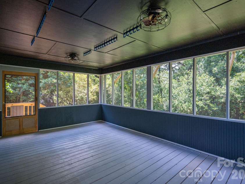 413 Bell Road, Kings Mountain, NC 28086.  MLS# CAR4384355, YatesRealty ID 25034. 