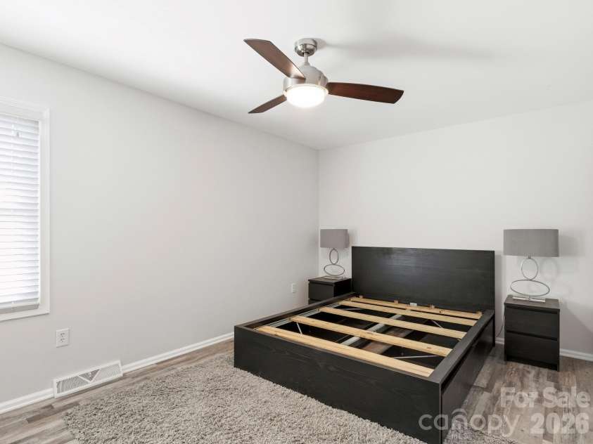 3 Fieldcrest Drive, Candler, NC 28715.  MLS# CAR4379403, YatesRealty ID 25035. Primary BR