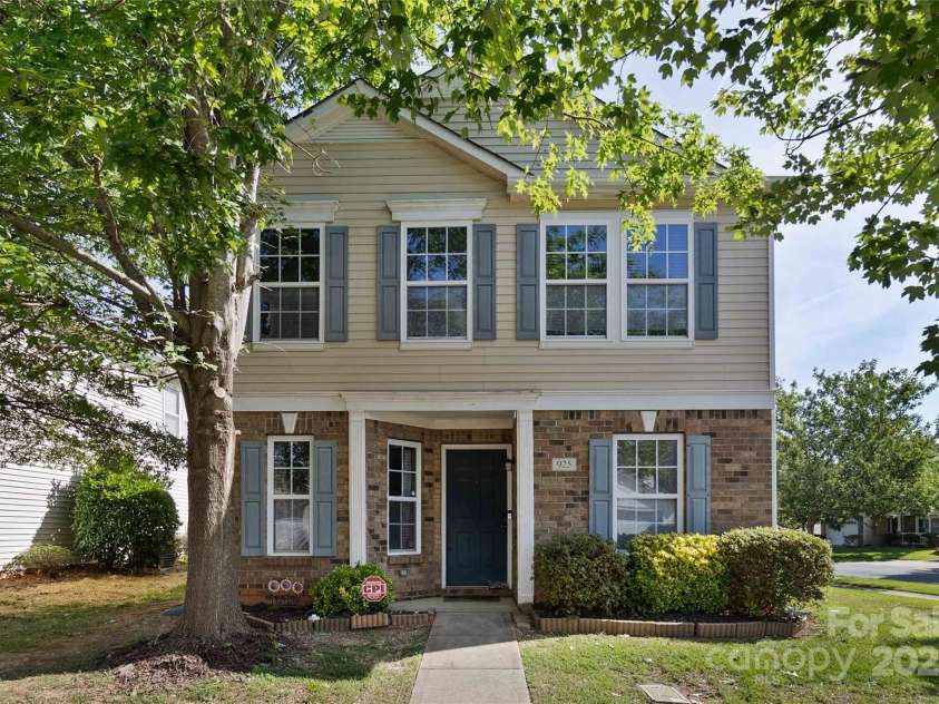 925 Skywatch Lane, Monroe, NC 28112.  MLS# CAR4267103, YatesRealty ID 25035. 