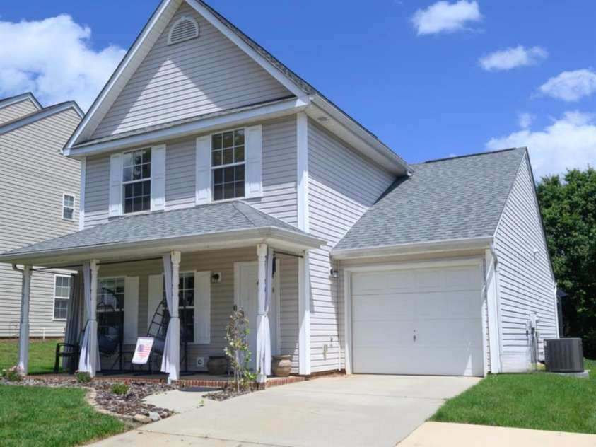 417 Trillium Court, Conover, NC 28613.  MLS# CAR4255335, YatesRealty ID 25038. 