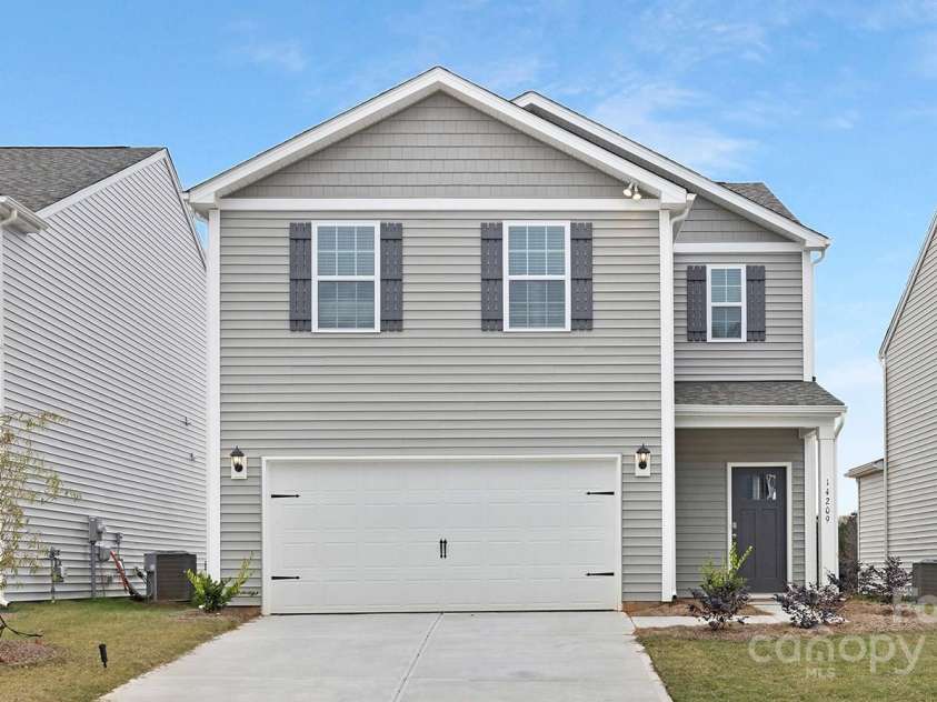 1442 Mammoth Road, Hickory, NC 28602.  MLS# CAR4278055, YatesRealty ID 25039. 