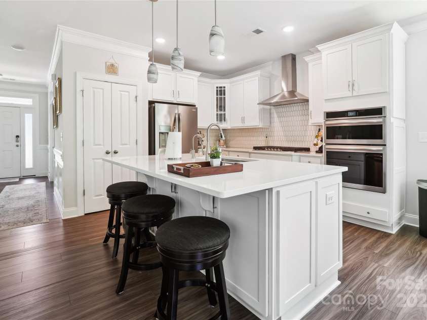 154 Cotton Field Drive, Statesville, NC 28677.  MLS# CAR4274076, YatesRealty ID 25040. Kitchen