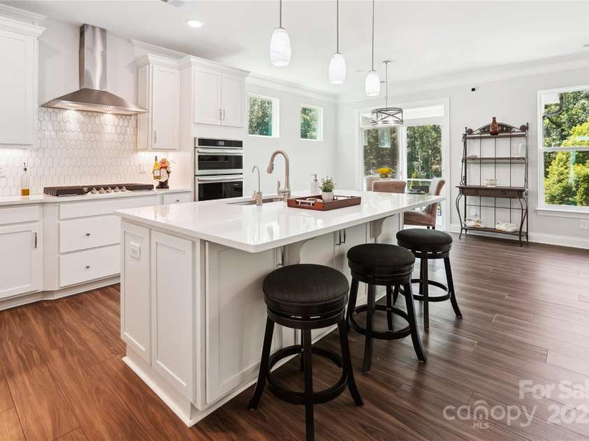 154 Cotton Field Drive, Statesville, NC 28677.  MLS# CAR4274076, YatesRealty ID 25040. Kitchen