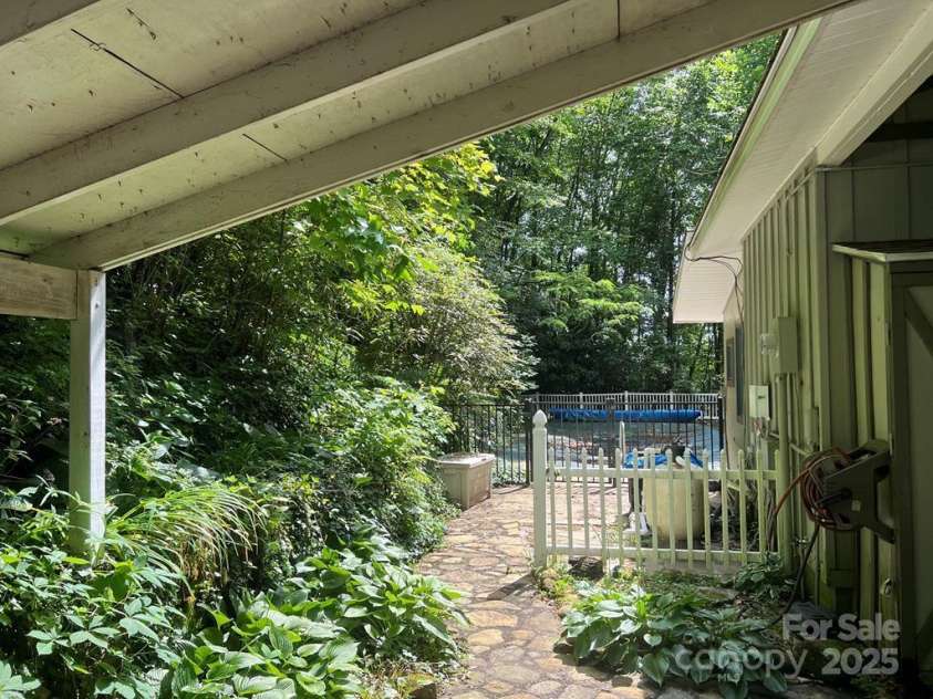 1504 Red Marble Road, Andrews, NC 28901.  MLS# CAR4277366, YatesRealty ID 25041. 
