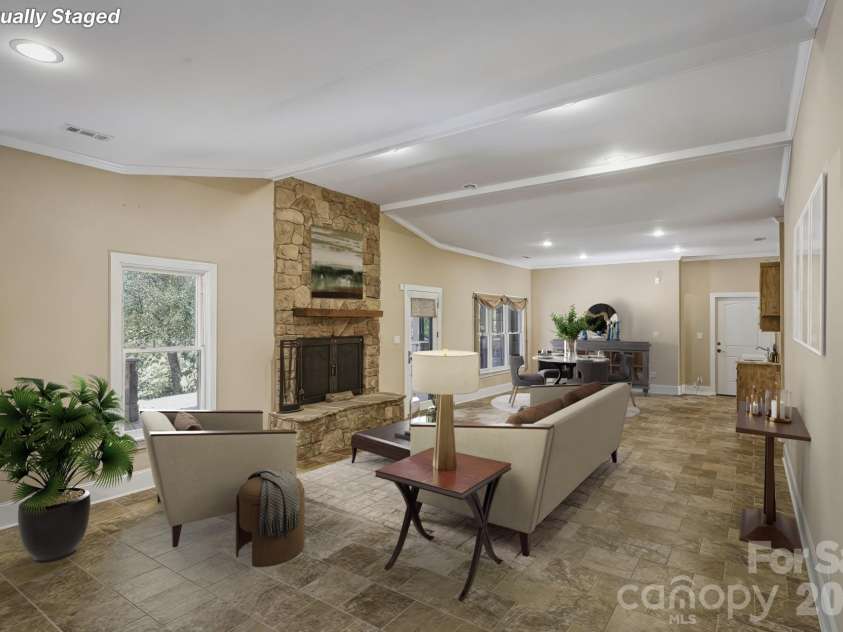 2050 Long Rifle Ridge Road, Nebo, NC 28761.  MLS# CAR4381700, YatesRealty ID 25042. 