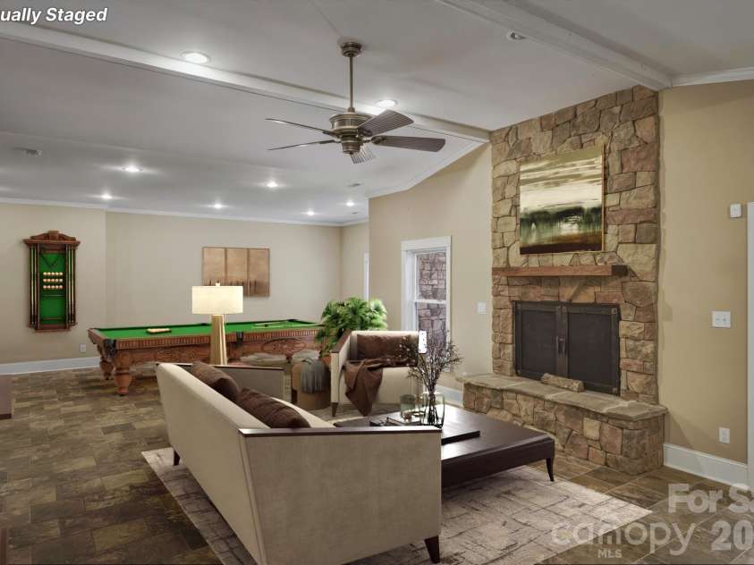 2050 Long Rifle Ridge Road, Nebo, NC 28761.  MLS# CAR4381700, YatesRealty ID 25042. 