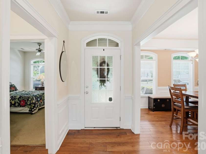 8452 Whitehawk Hill Road, Waxhaw, NC 28173.  MLS# CAR4379622, YatesRealty ID 25043. 